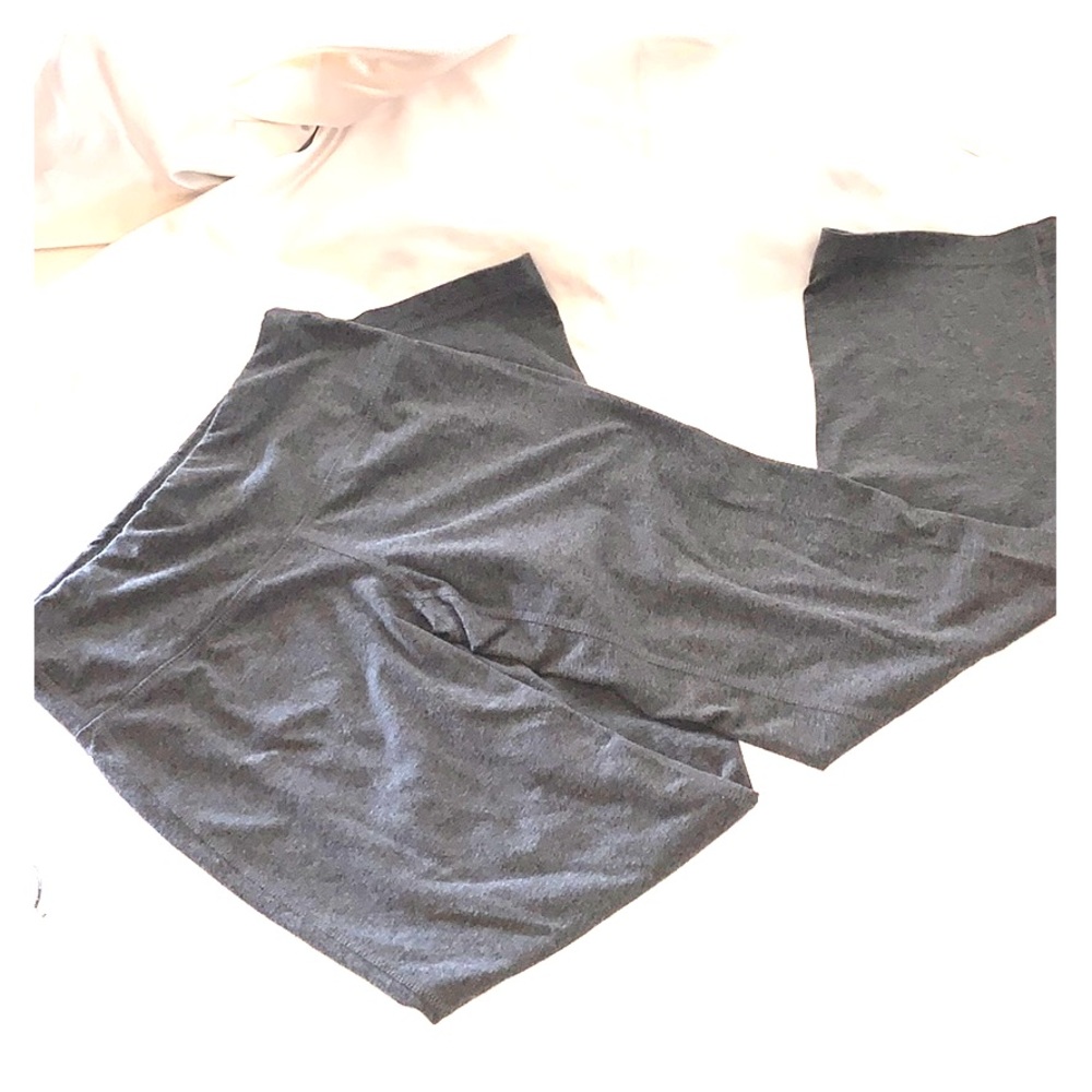 Athletic pants